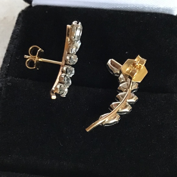 Elegant Pierced Earrings Vintage Gold Tone & Rhinestone - Picture 12 of 16